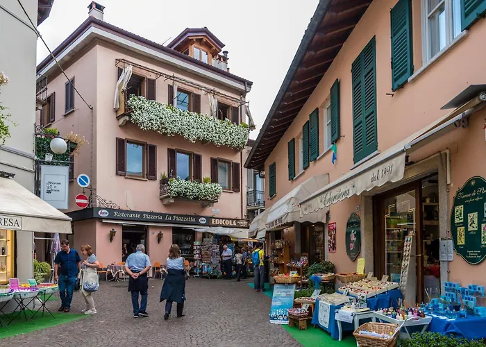 Apartment Little Mermaid Of Stresa Pet Friendly- Happy Rentals