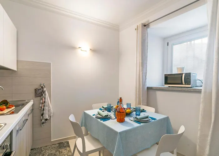 Little Mermaid Of Stresa Pet Friendly- Happy Rentals סטרסה