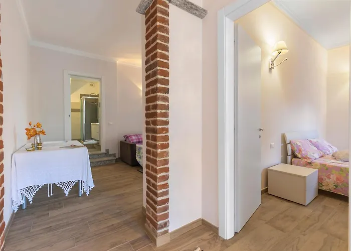 Little Mermaid Of Stresa Pet Friendly- Happy Rentals סטרסה
